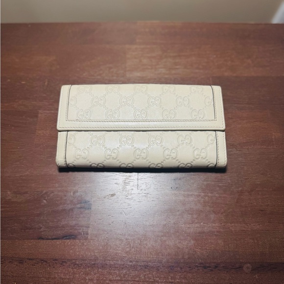 Gucci Wallet - Picture 2 of 10